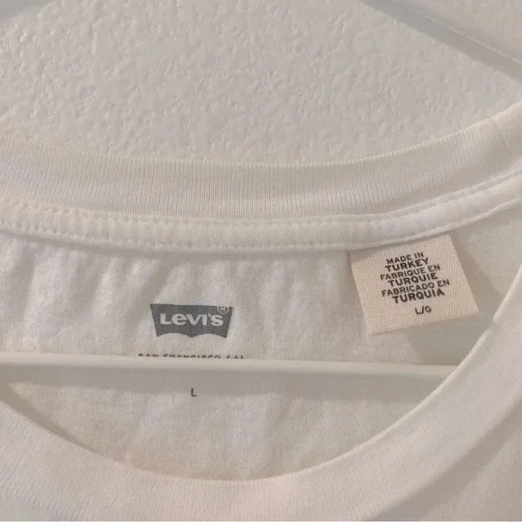LEVI’S TEE  - Picture 3 of 5